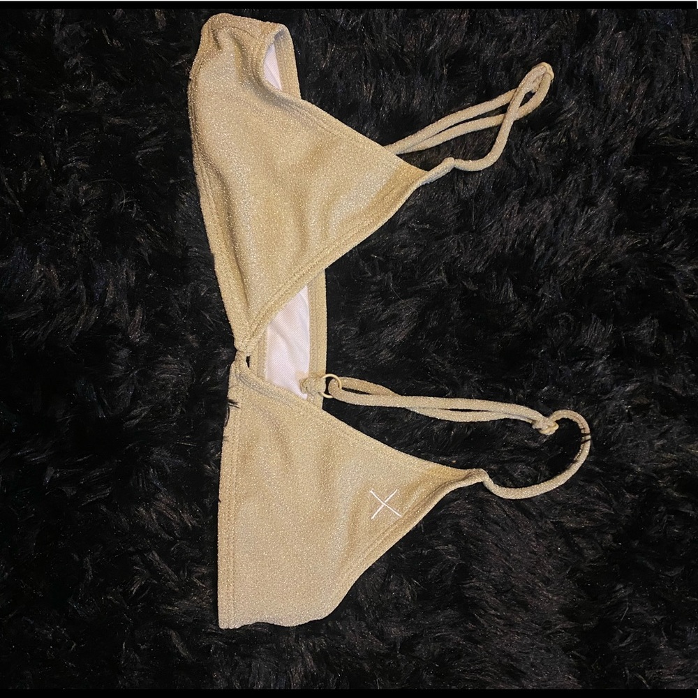 Boutine LA glitter bikini top